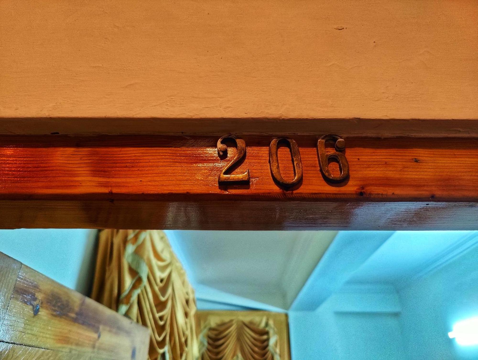 Surya International Hotel Manali Near Mall Road Экстерьер фото